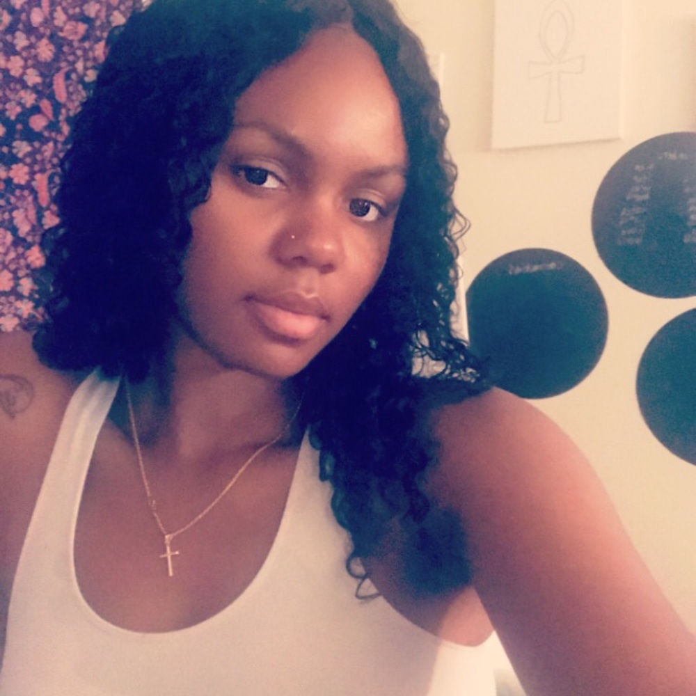 Meet your Posher, Lanell